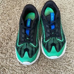 Under Armour No Tie Shoe